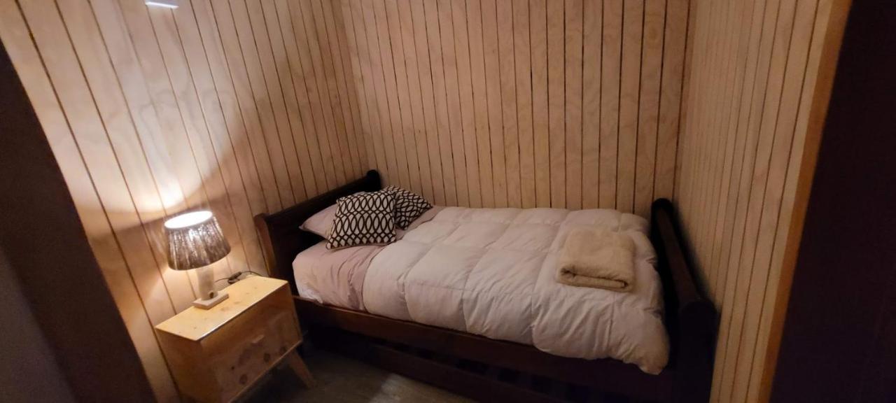 토레스 델 파이네 Cabana En Laguna Azul Patagonia Bagual 빌라 외부 사진
